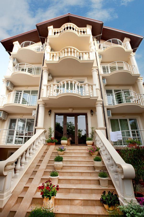 Pharaon De Lux Hotel Zatoka Bagian luar foto